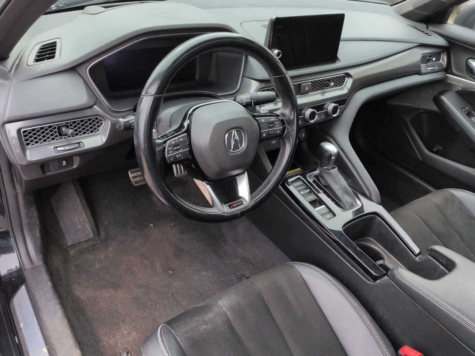 Thumbnail: 2023 Acura Integra - 10