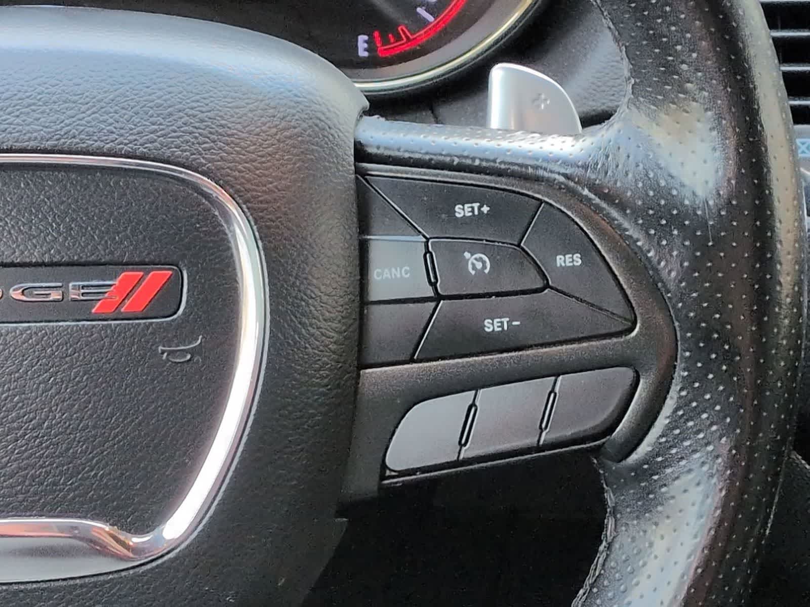 Thumbnail: 2020 Dodge Durango - 27