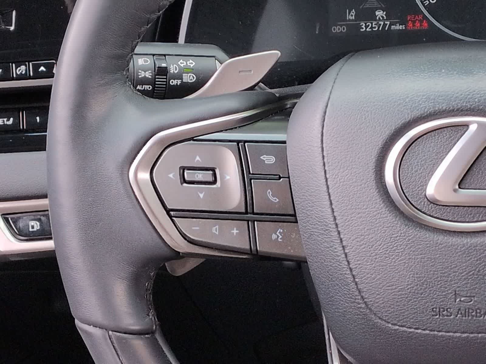 Thumbnail: 2023 Lexus RX - 26