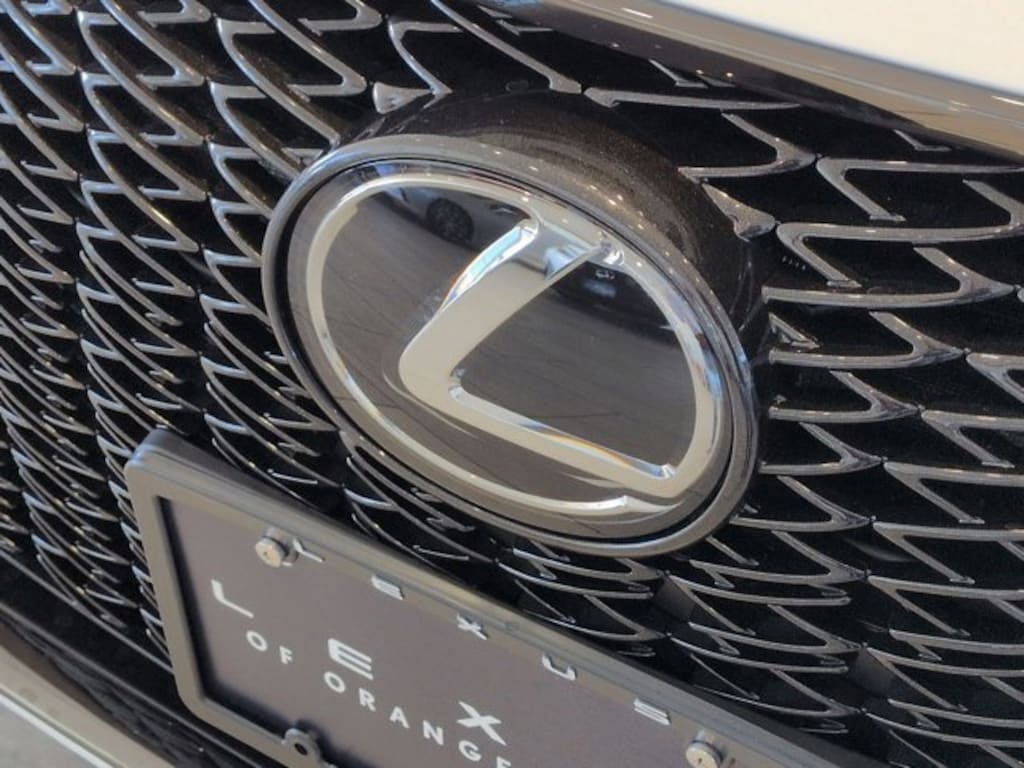 New 2025 Lexus ES 350 F SPORT DESIGN SEDAN