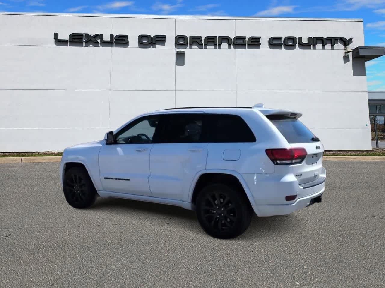 Thumbnail: 2020 Jeep Grand Cherokee - 6