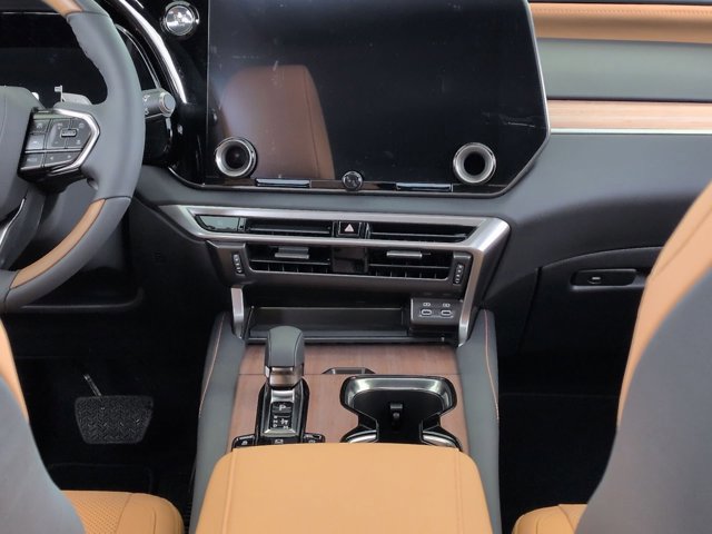 Thumbnail: 2026 Lexus RX - 22