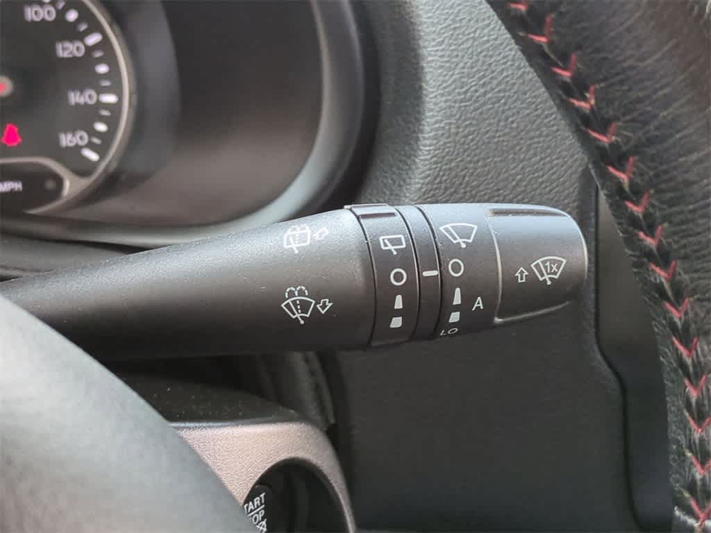 Thumbnail: 2021 Jeep Renegade - 25