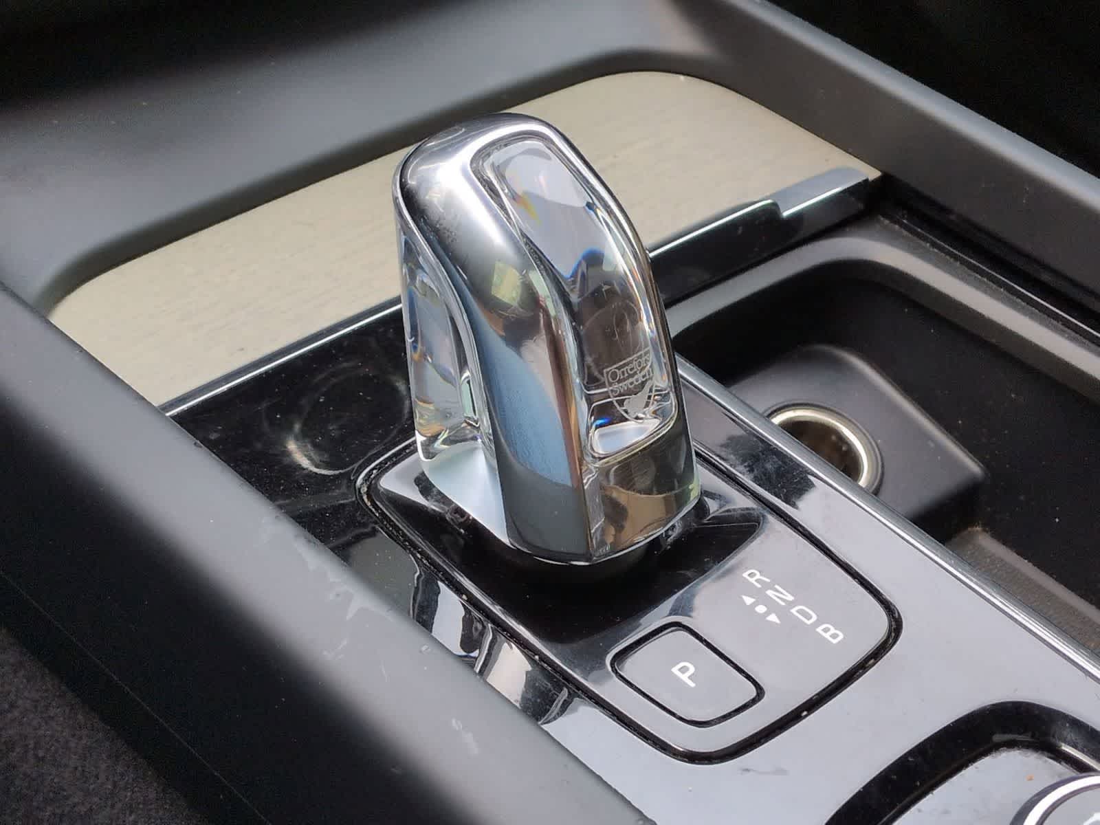 Thumbnail: 2018 Volvo XC60 - 33