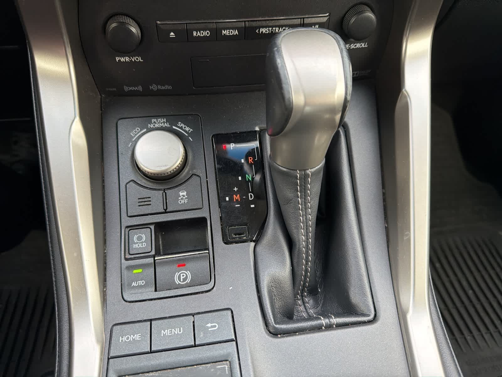 Thumbnail: 2015 Lexus NX - 20