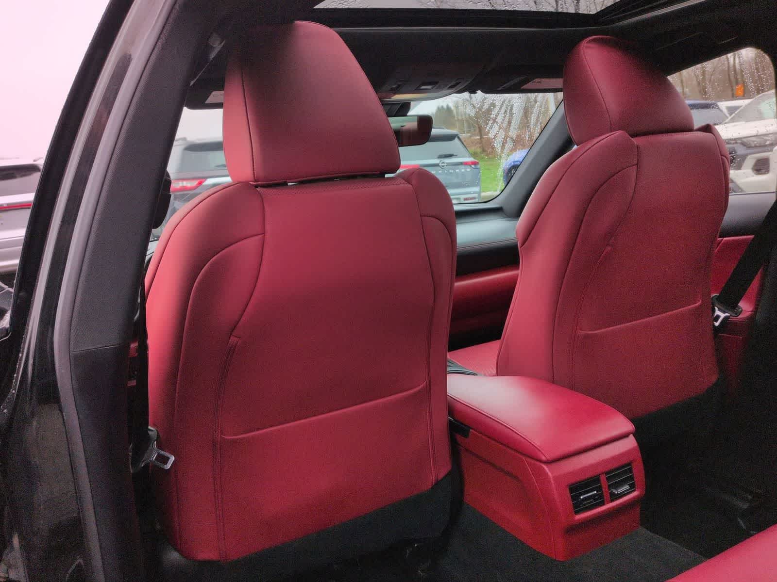 Thumbnail: 2023 Lexus IS - 19