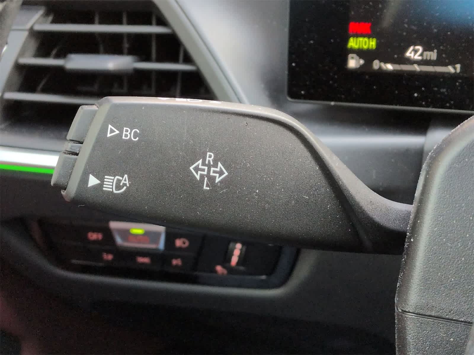 Thumbnail: 2024 BMW 4 Series - 28