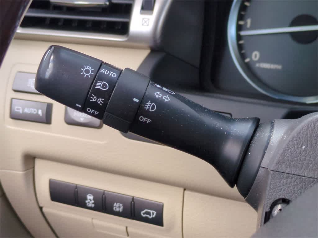 Thumbnail: 2013 Lexus LX - 29