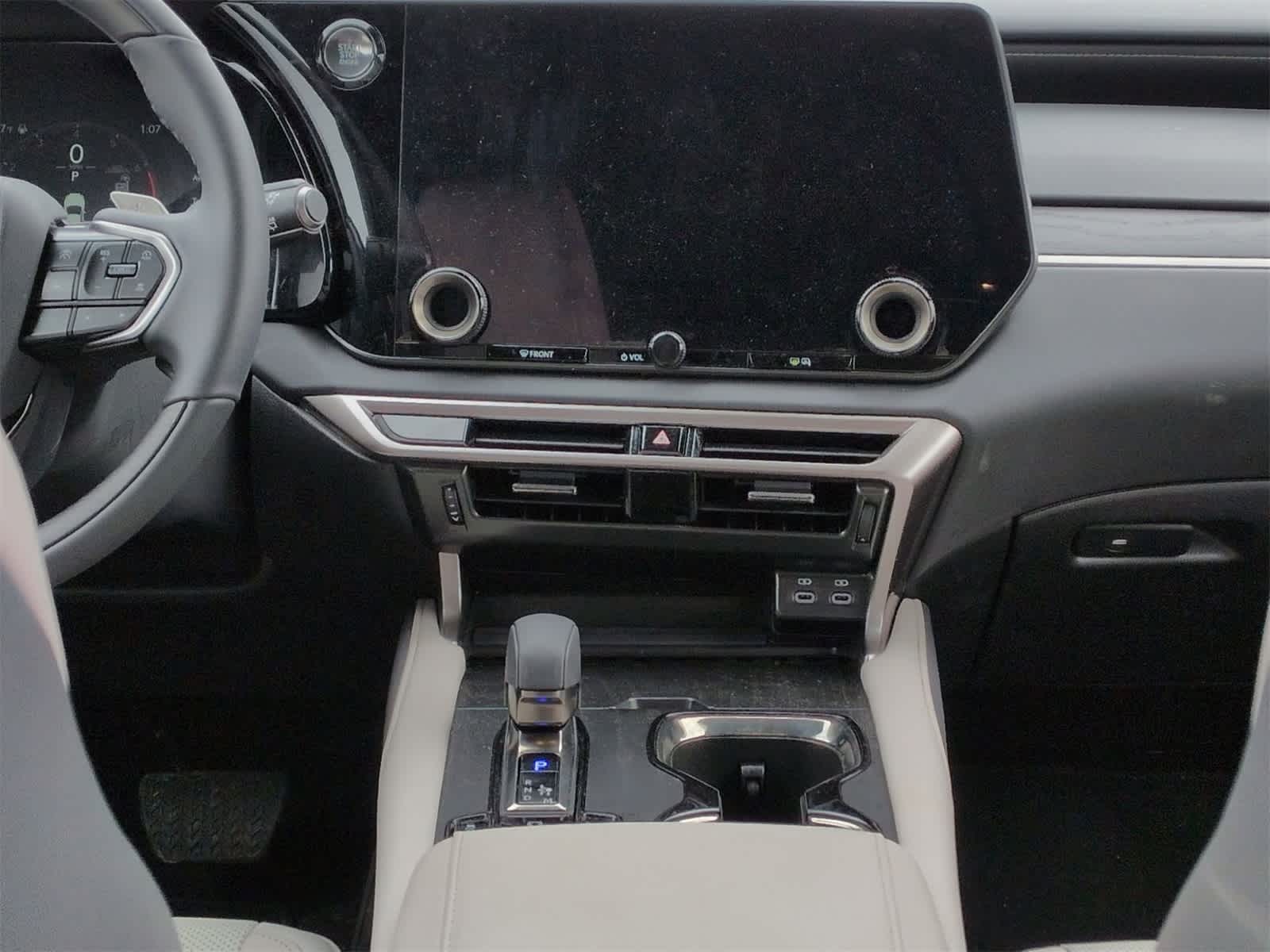 Thumbnail: 2025 Lexus RX - 30