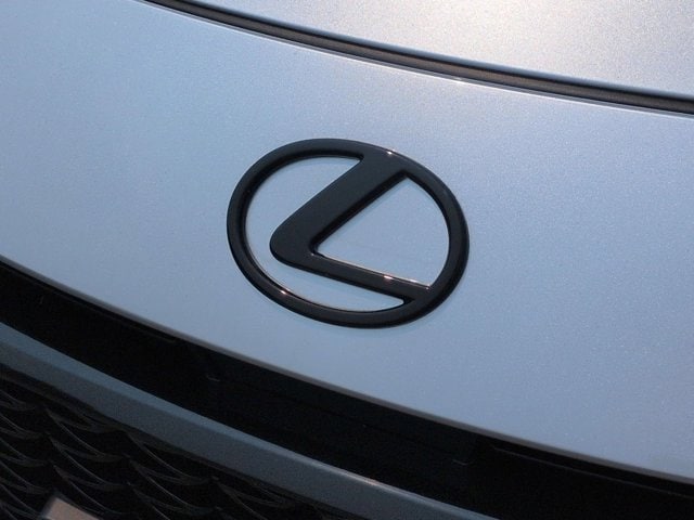 2026 Lexus IS 350 F SPORT - Photo 12