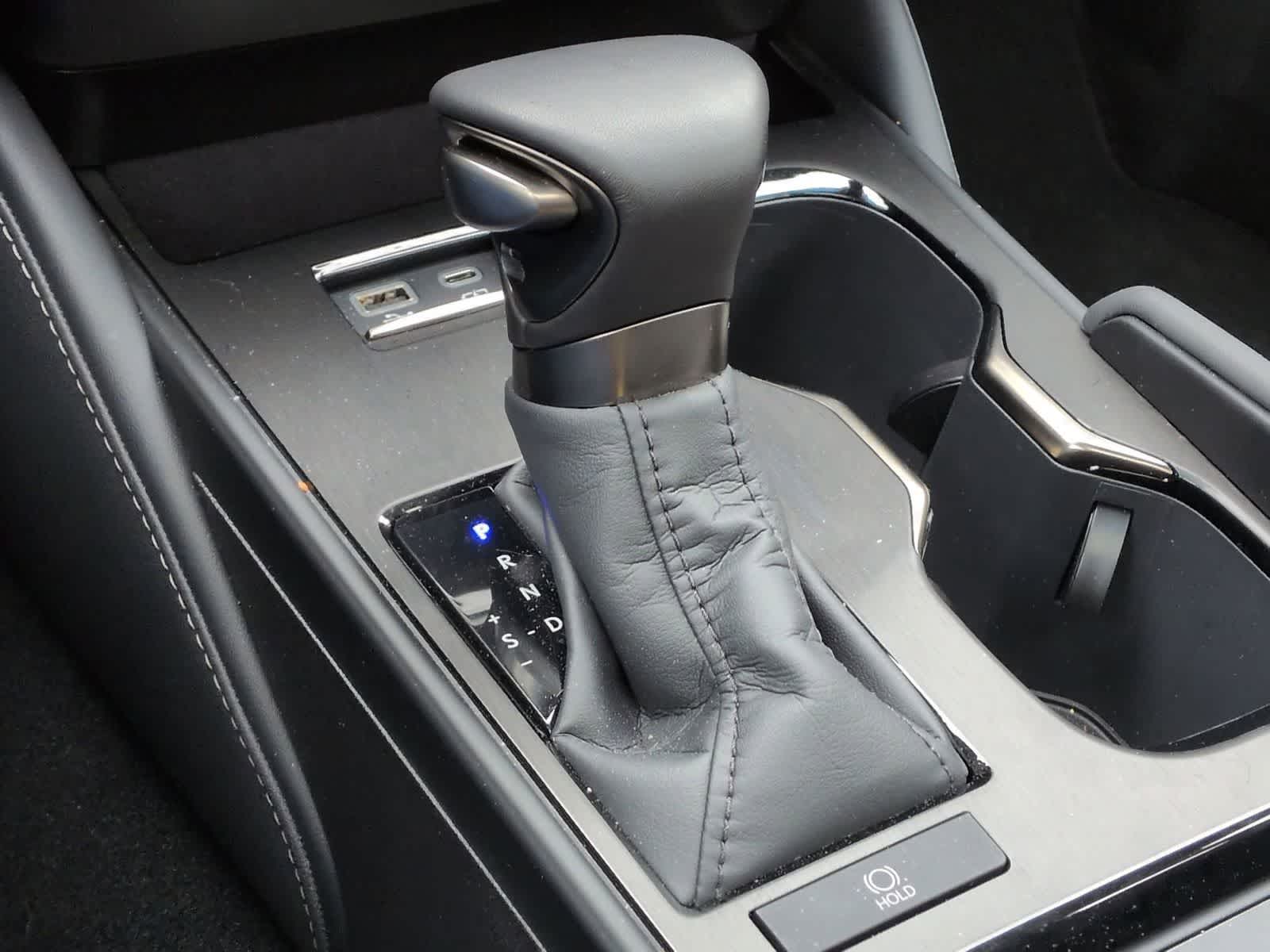 Thumbnail: 2025 Lexus ES - 34