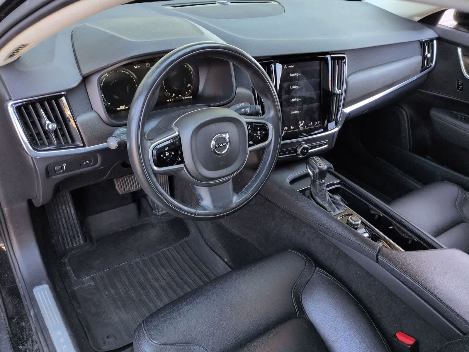Thumbnail: 2018 Volvo S90 - 10