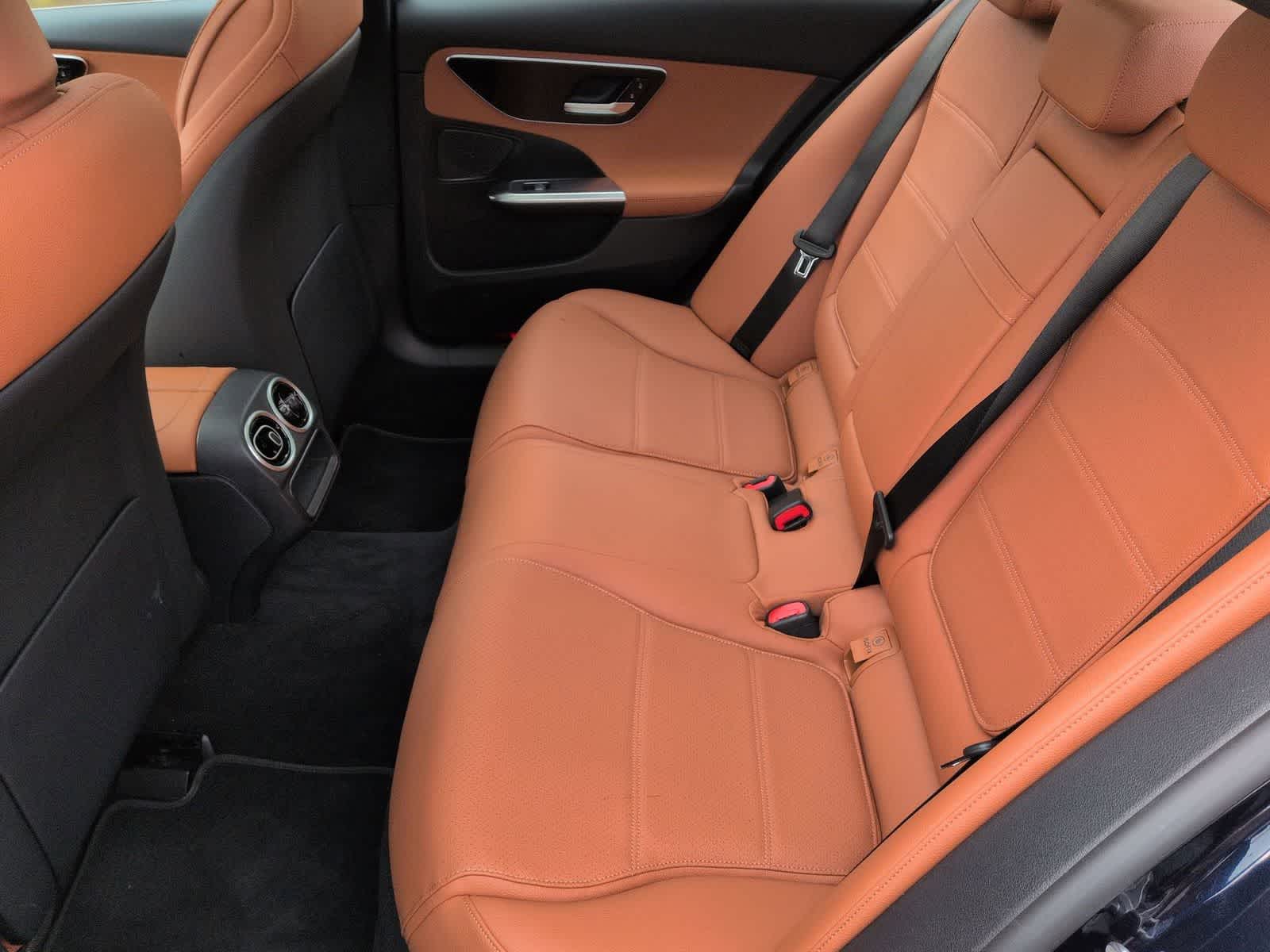 Thumbnail: 2023 Mercedes-Benz C-Class - 20