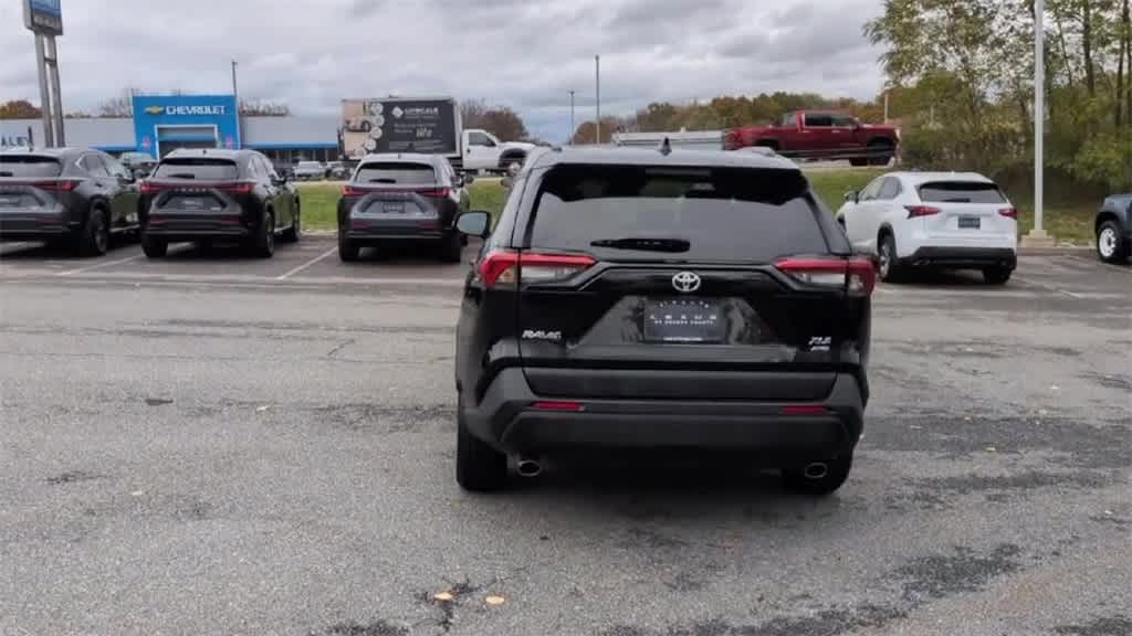 Thumbnail: 2024 Toyota RAV4 - 7