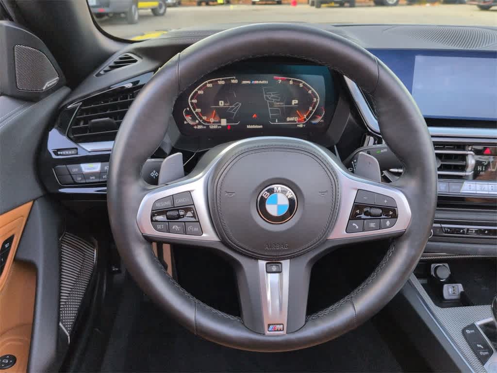 Thumbnail: 2024 BMW Z4 - 21