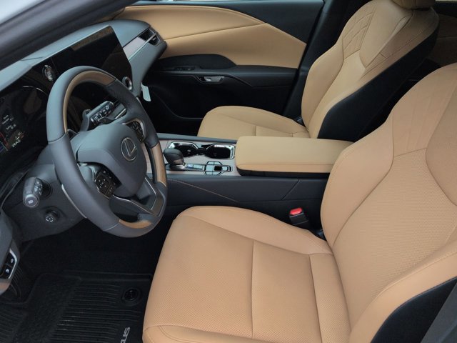 Thumbnail: 2025 Lexus RX - 17