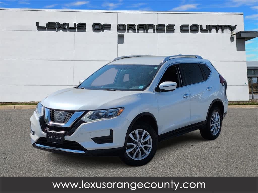 Thumbnail: 2017 Nissan Rogue - 1