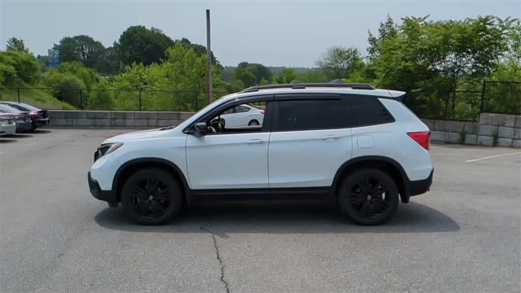 Thumbnail: 2021 Honda Passport - 4