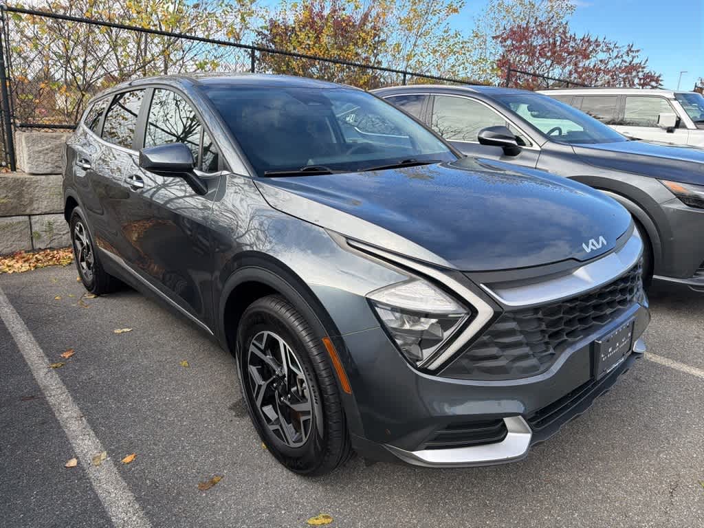 Thumbnail: 2023 Kia Sportage - 3