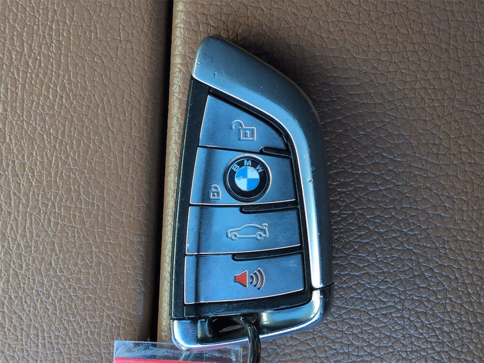 Thumbnail: 2019 BMW 5 Series - 37