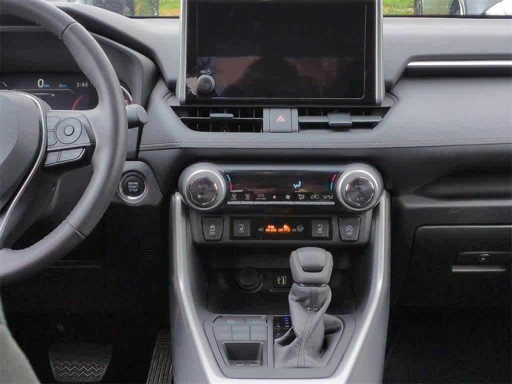 Thumbnail: 2024 Toyota RAV4 - 28