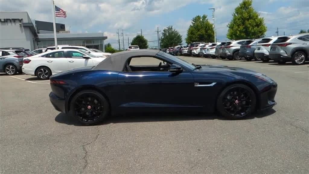 Thumbnail: 2020 Jaguar F-Type - 9