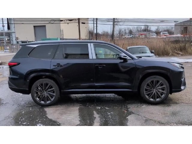 Thumbnail: 2026 Lexus TX - 9