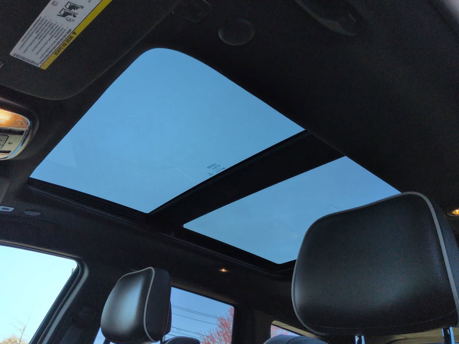 Thumbnail: 2019 Jeep Grand Cherokee - 20