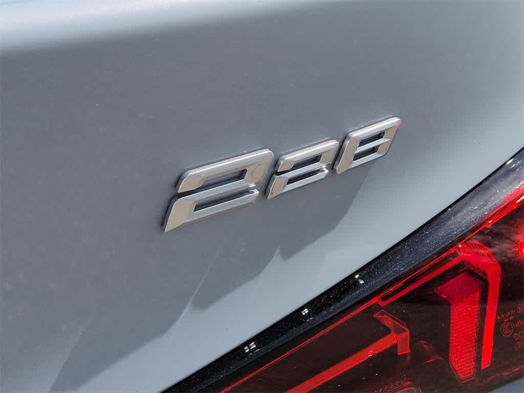 Thumbnail: 2025 BMW 2 Series - 13