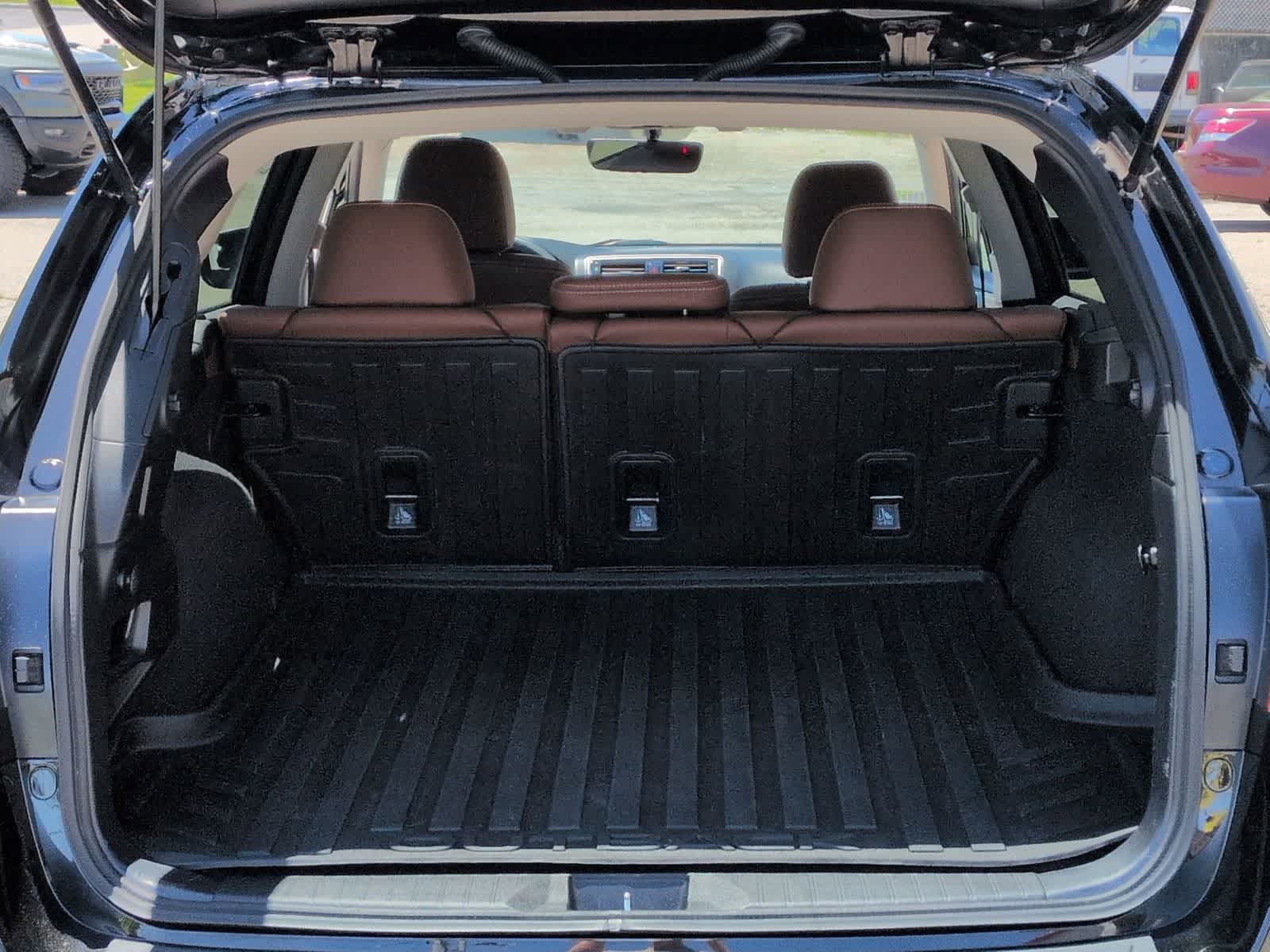 Thumbnail: 2018 Subaru Outback - 36