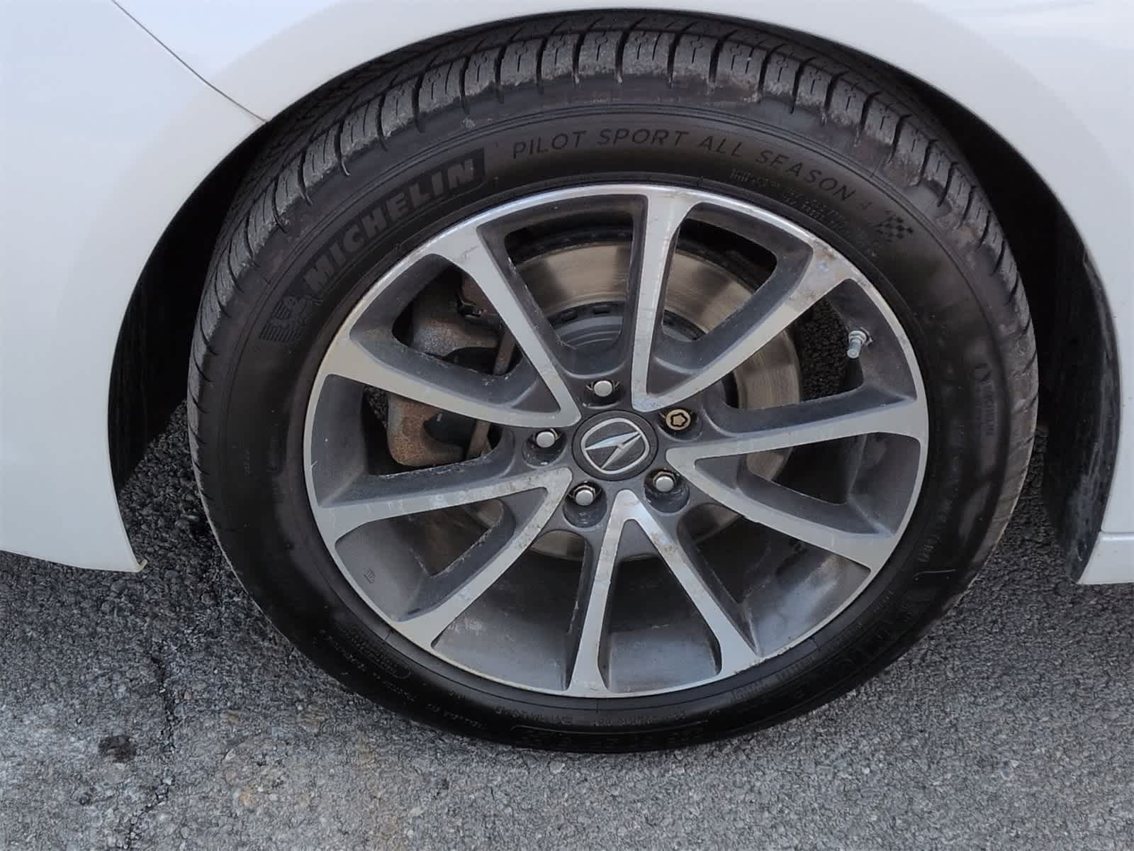 Thumbnail: 2015 Acura TLX - 14