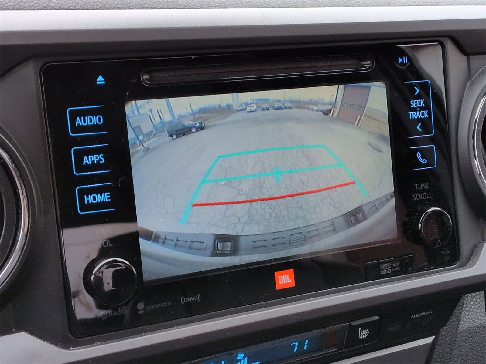 Thumbnail: 2019 Toyota Tacoma - 30