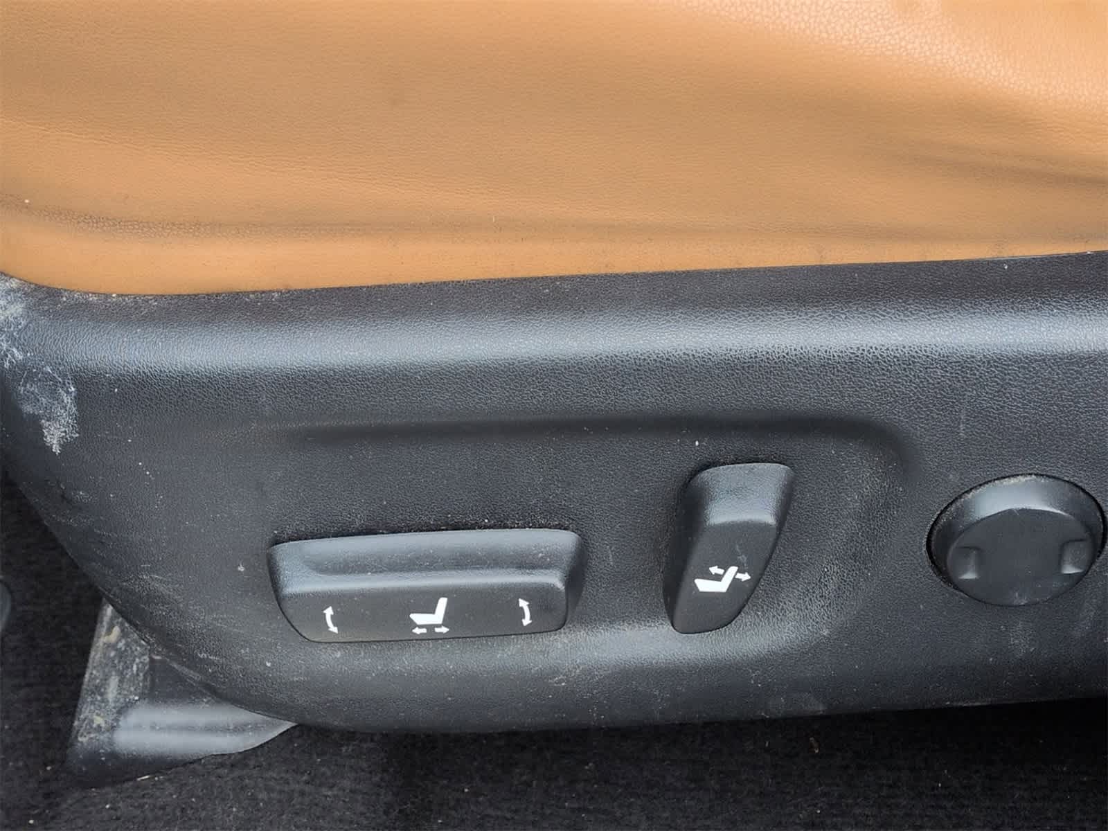 Thumbnail: 2015 Lexus NX - 17