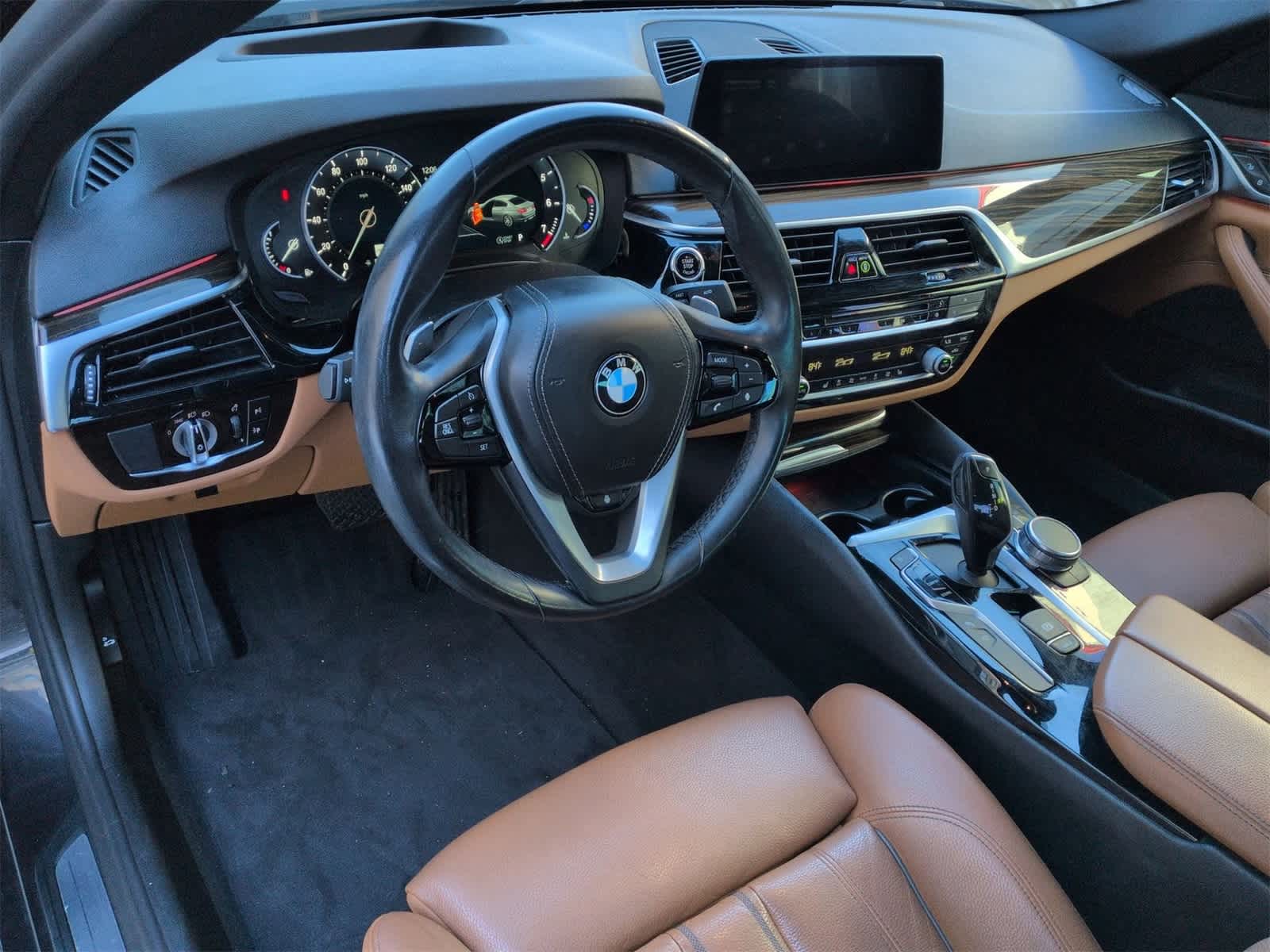 Thumbnail: 2019 BMW 5 Series - 10