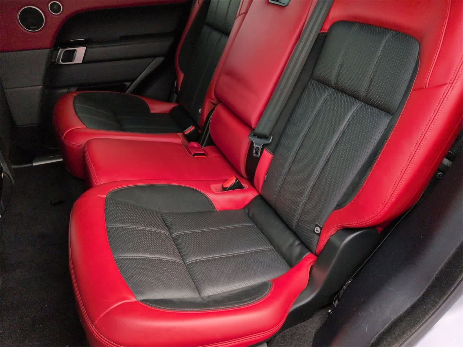 Thumbnail: 2019 Land Rover Range Rover Sport - 21