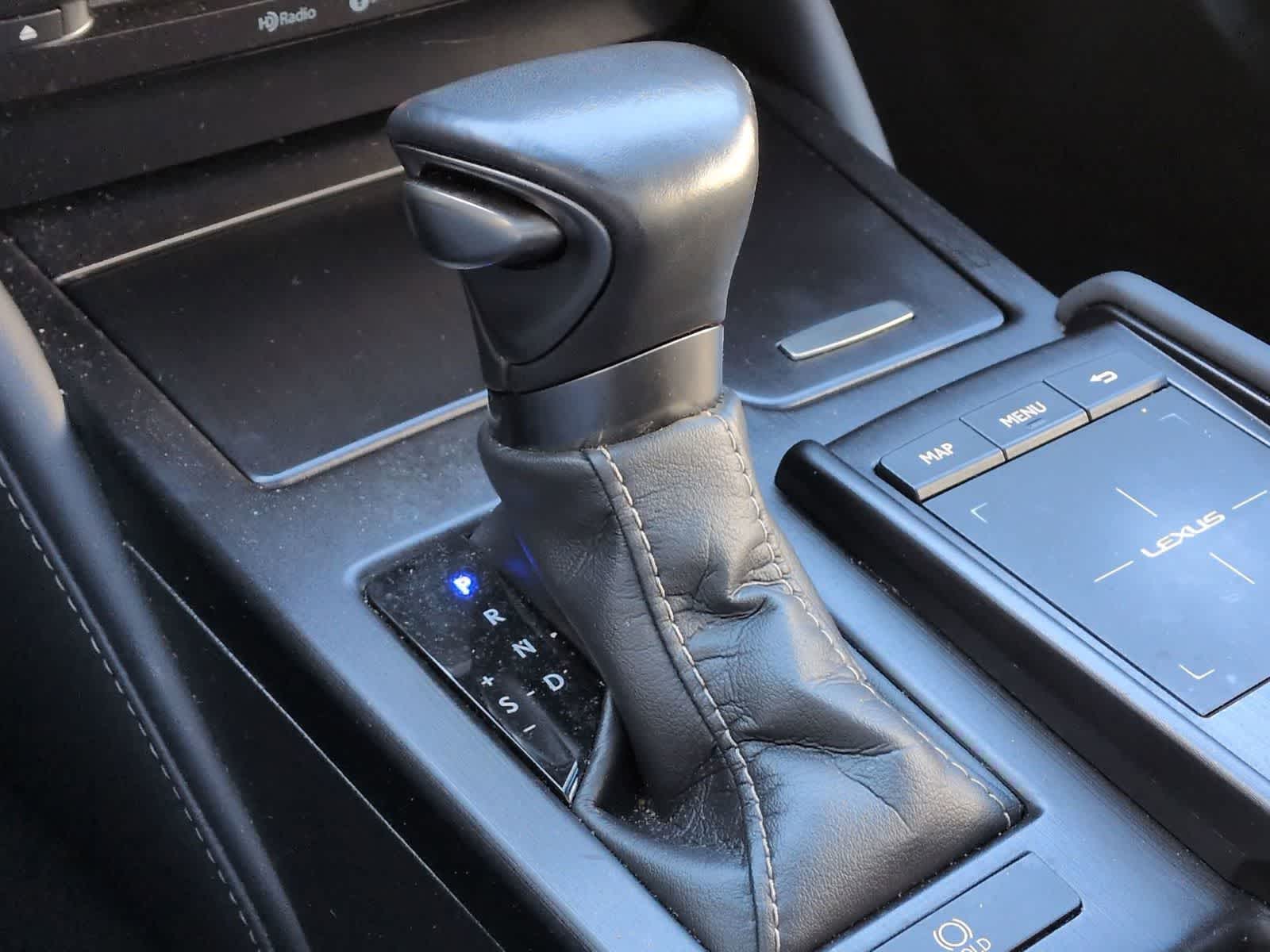 Thumbnail: 2021 Lexus ES - 34