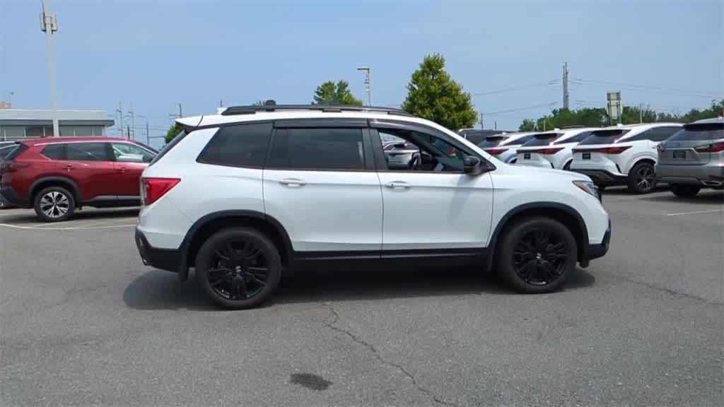 Thumbnail: 2021 Honda Passport - 8