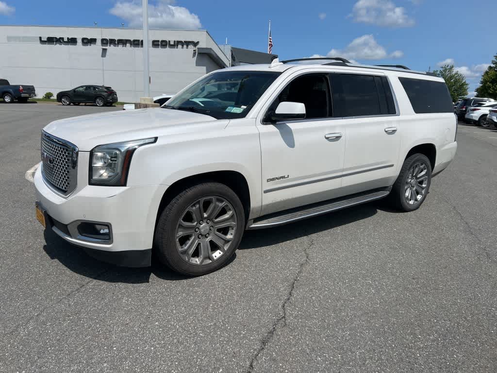 2016 GMC Yukon XL Denali Hero Image
