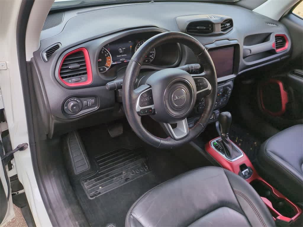 Thumbnail: 2021 Jeep Renegade - 9