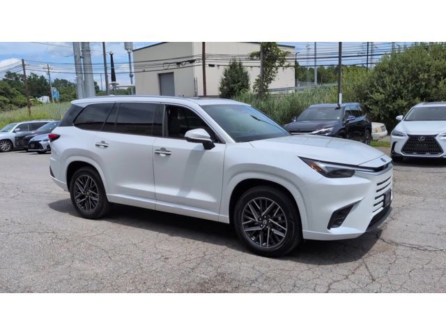 Thumbnail: 2026 Lexus TX - 2