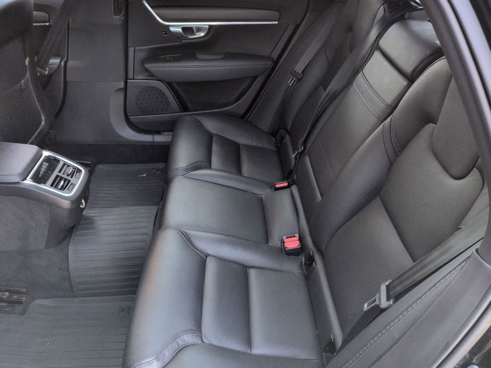 Thumbnail: 2018 Volvo S90 - 21