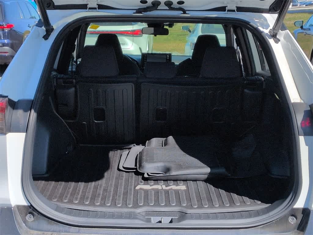 Thumbnail: 2022 Toyota RAV4 - 35