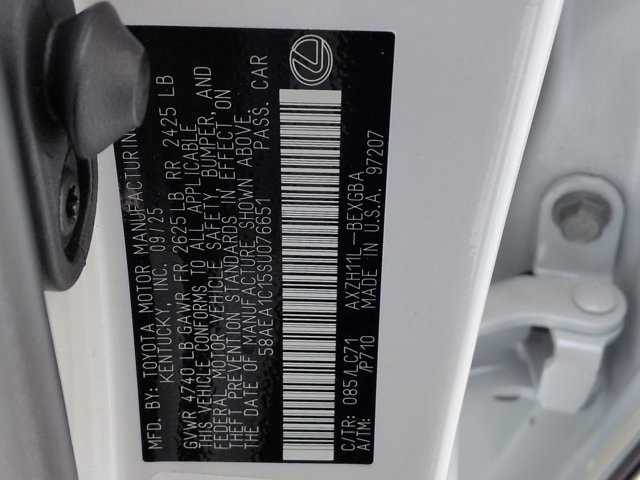 Thumbnail: 2025 Lexus ES - 37