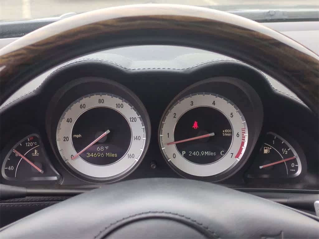 Thumbnail: 2012 Mercedes-Benz SL-Class - 30