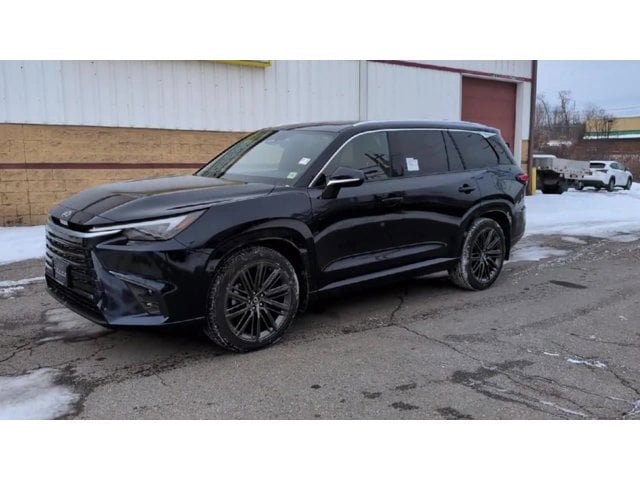 Thumbnail: 2026 Lexus TX - 4