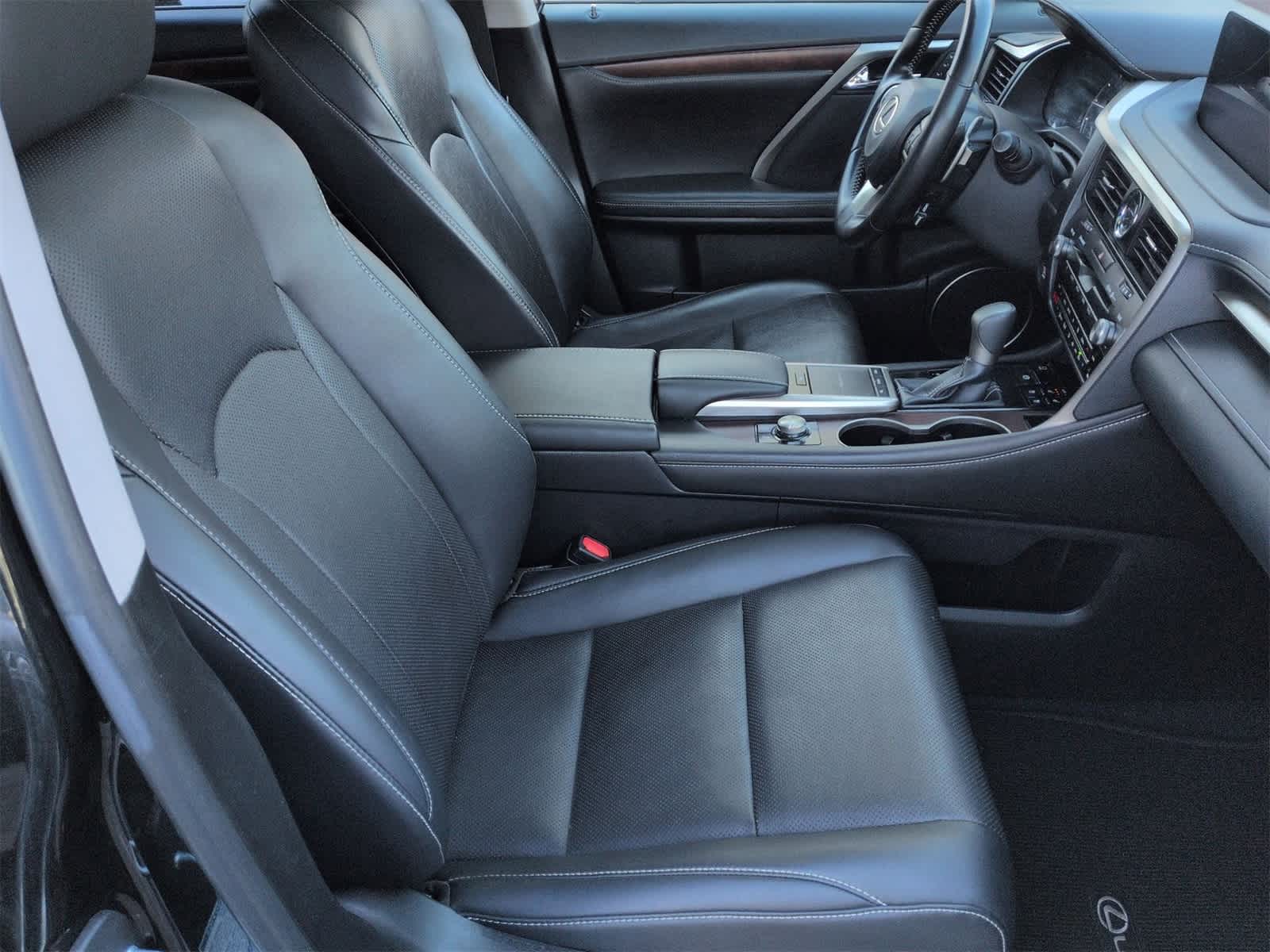 Thumbnail: 2021 Lexus RX - 24