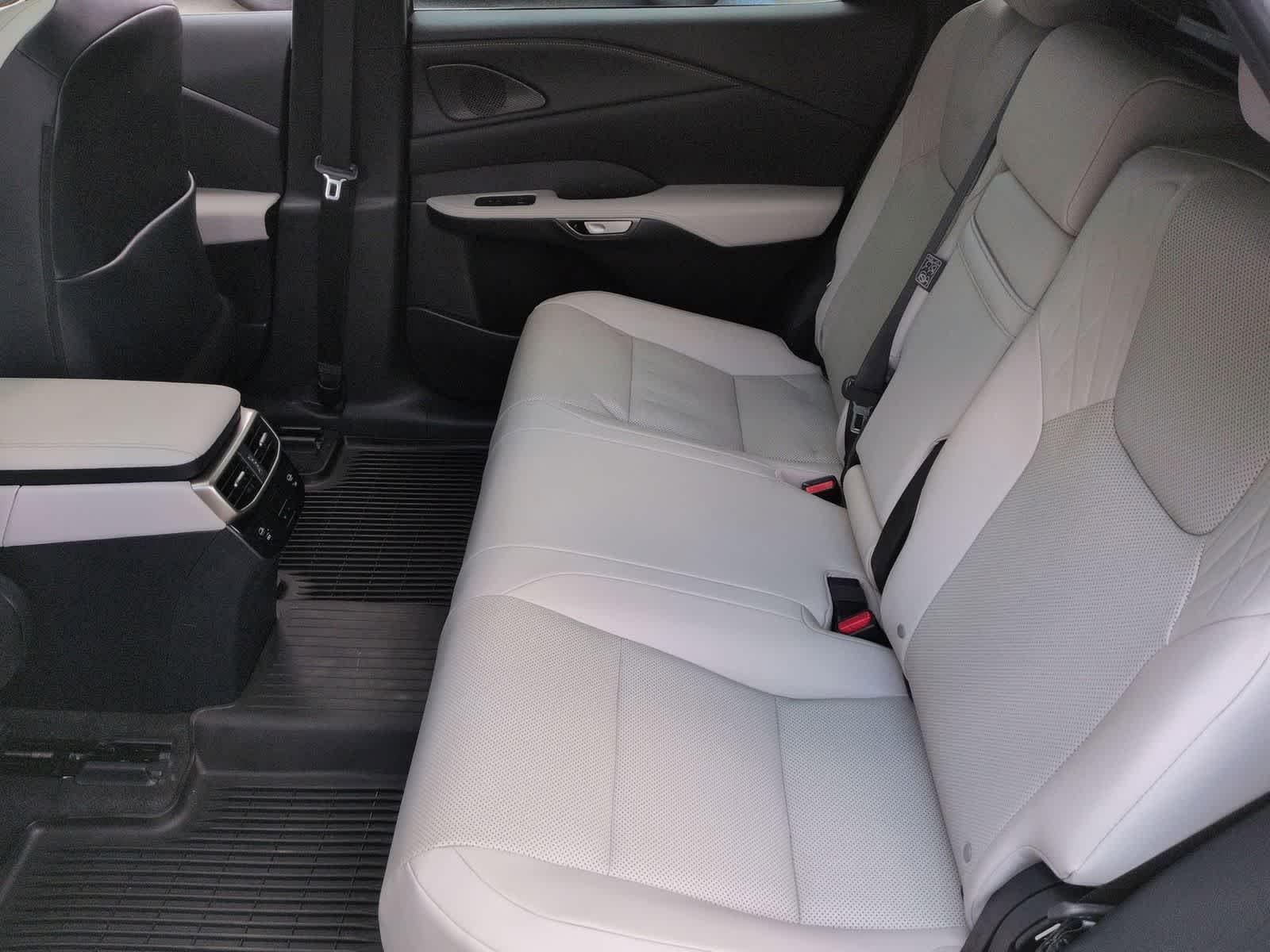 Thumbnail: 2023 Lexus RX - 21