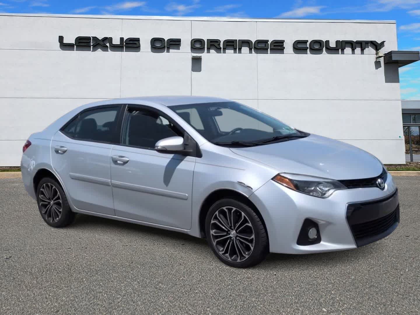 Used 2014 Toyota Corolla S Plus with VIN 2T1BURHE1EC162489 for sale in Middletown, NY