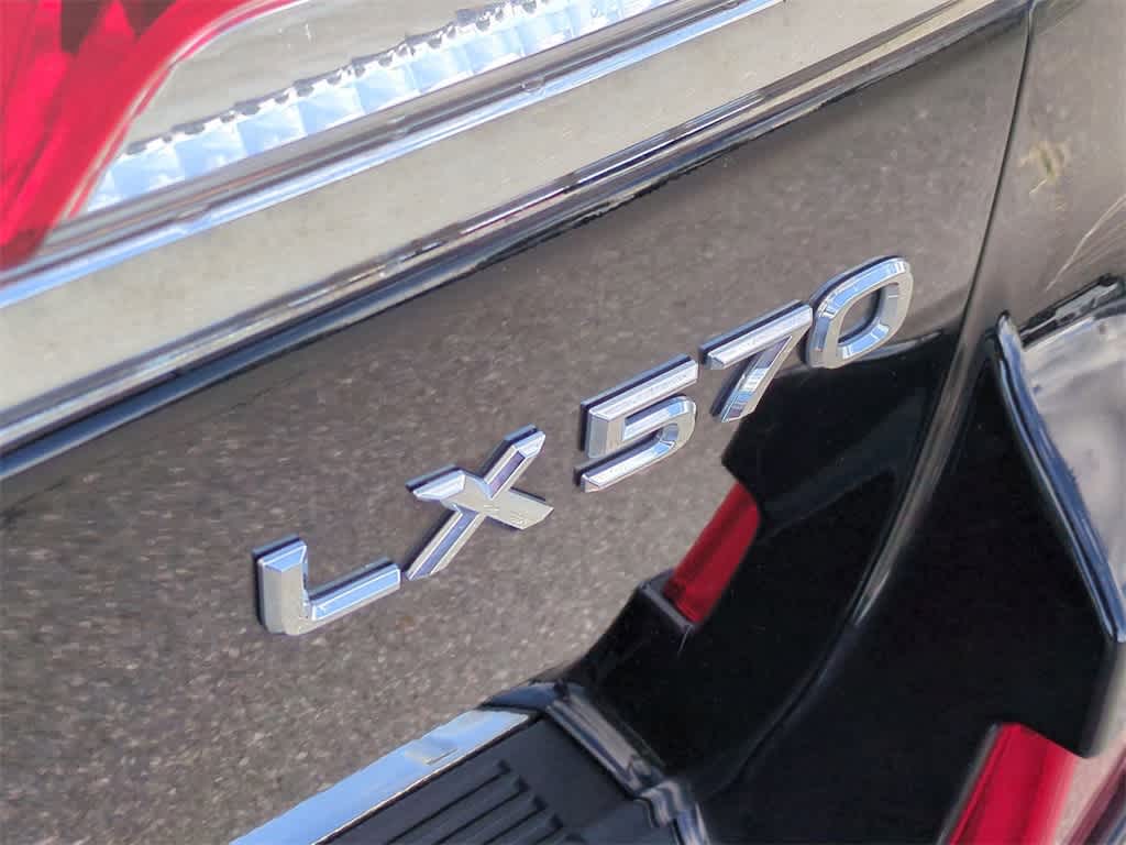 Thumbnail: 2013 Lexus LX - 13