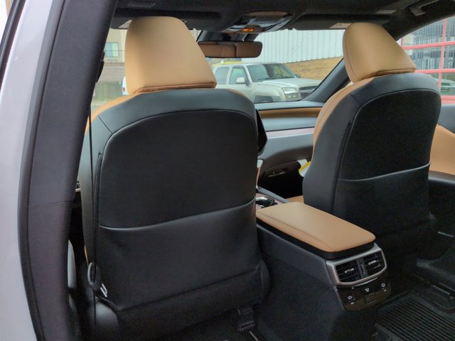 Thumbnail: 2025 Lexus RX - 19